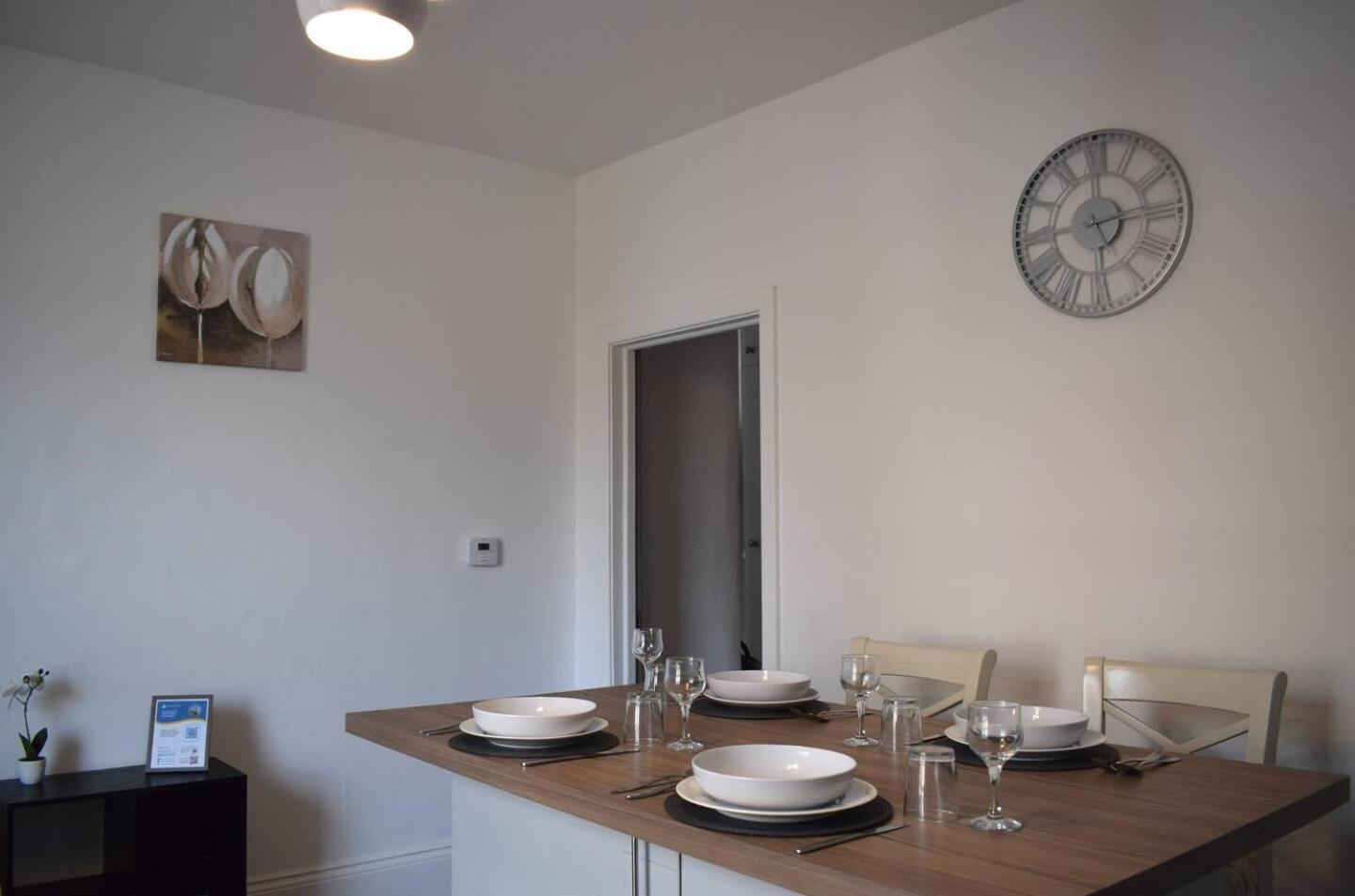 The Twickenham Apartment Near Strawberry Hill Exterior photo